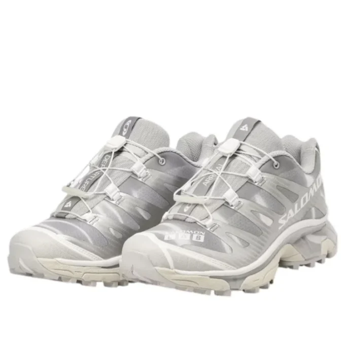 XT-4 “Asphaltgold Transit”